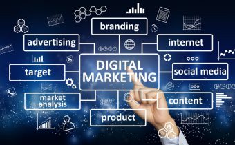 Illustration of a webmaster applying online marketing tips to boost website traffic